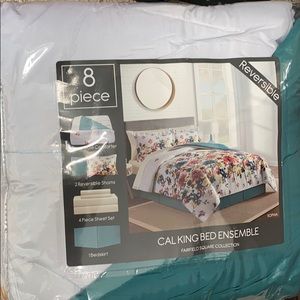Cal King Bed Ensemble